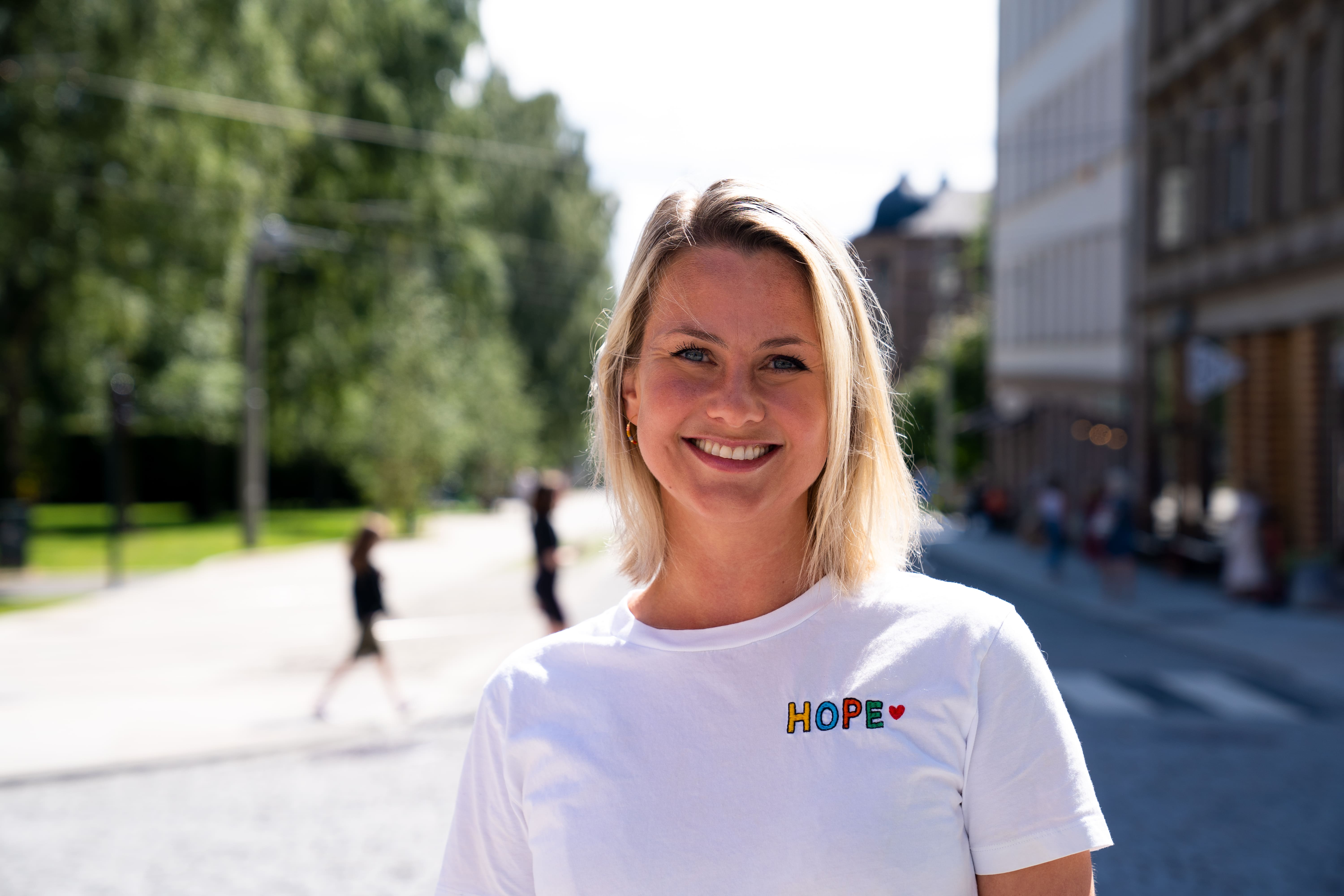 Helle Outside (1) (1)